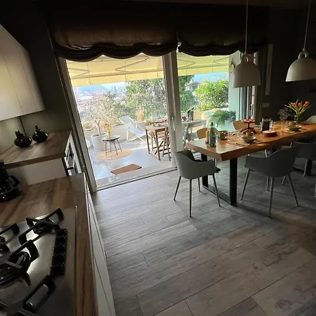 La Bollicina Boutique And Apartmán